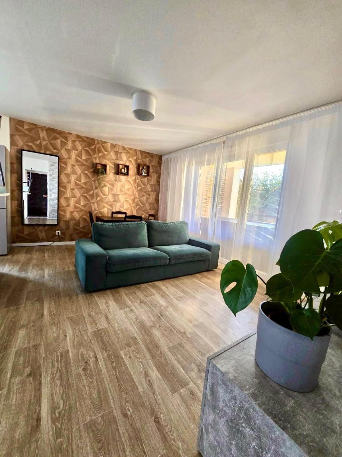 Appartement Rez De Chaussee Avec Parking Prive Orléans Eksteriør bilde